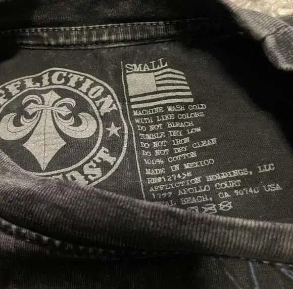 Affliction Infernal Savagery Skeleton and Roses Graphic T-Shirt - Picture 4 of 4